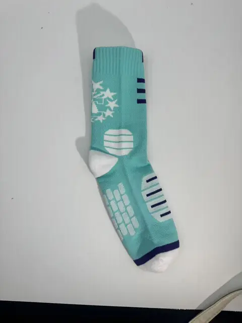 右侧示例